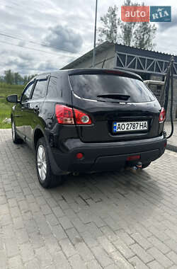 Внедорожник / Кроссовер Nissan Qashqai 2008 в 