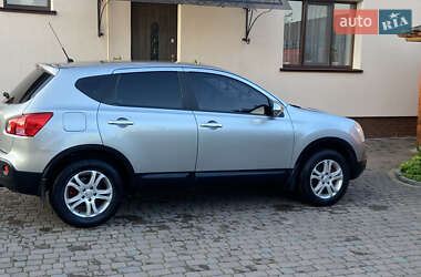 Внедорожник / Кроссовер Nissan Qashqai 2008 в 