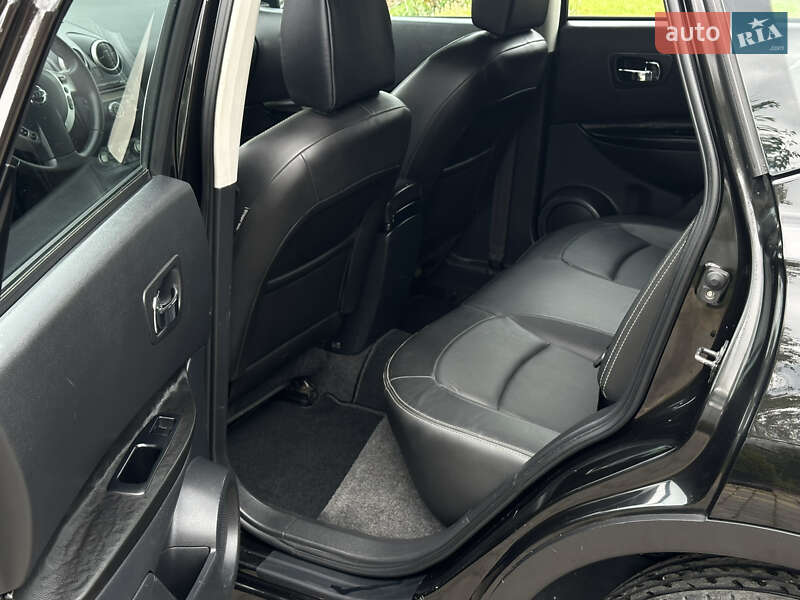 Позашляховик / Кросовер Nissan Qashqai 2010 в Коломиї