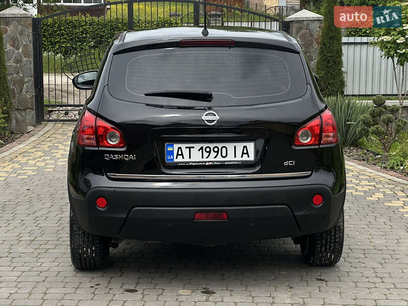 Позашляховик / Кросовер Nissan Qashqai 2010 в Коломиї