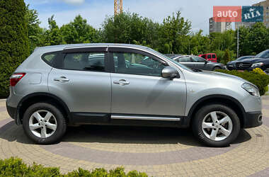 Позашляховик / Кросовер Nissan Qashqai 2013 в 