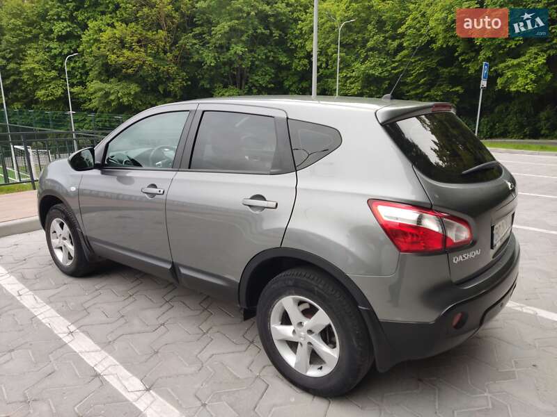 Внедорожник / Кроссовер Nissan Qashqai 2013 в Тернополе