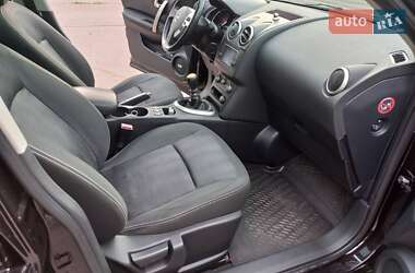 Внедорожник / Кроссовер Nissan Qashqai 2011 в 