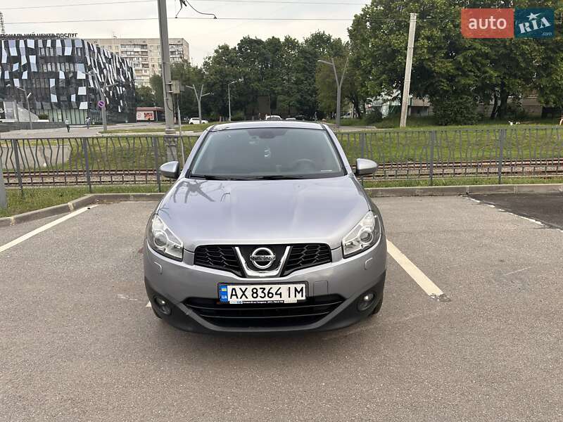 Позашляховик / Кросовер Nissan Qashqai 2011 в Харкові