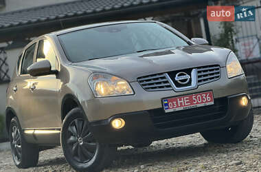 Внедорожник / Кроссовер Nissan Qashqai 2009 в 