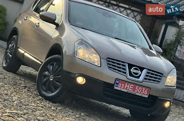 Внедорожник / Кроссовер Nissan Qashqai 2009 в 