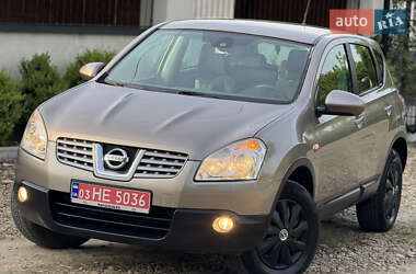 Внедорожник / Кроссовер Nissan Qashqai 2009 в 