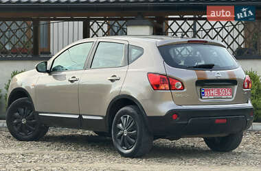 Внедорожник / Кроссовер Nissan Qashqai 2009 в 