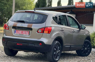 Внедорожник / Кроссовер Nissan Qashqai 2009 в 