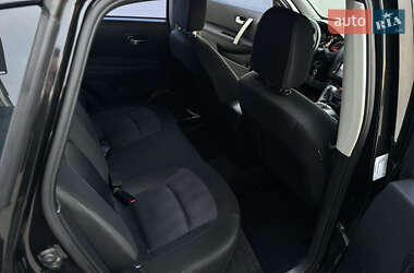 Внедорожник / Кроссовер Nissan Qashqai 2012 в 