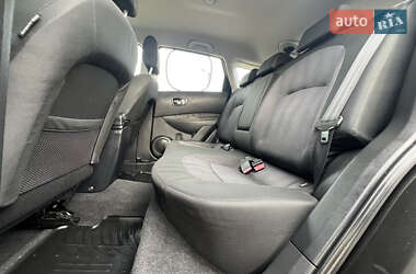 Внедорожник / Кроссовер Nissan Qashqai 2010 в 