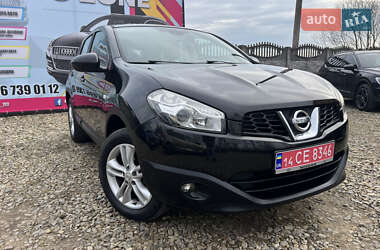 Внедорожник / Кроссовер Nissan Qashqai 2010 в 