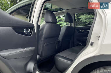 Внедорожник / Кроссовер Nissan Qashqai 2014 в 