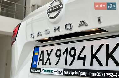 Внедорожник / Кроссовер Nissan Qashqai 2022 в 