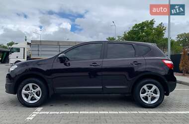 Внедорожник / Кроссовер Nissan Qashqai 2011 в 