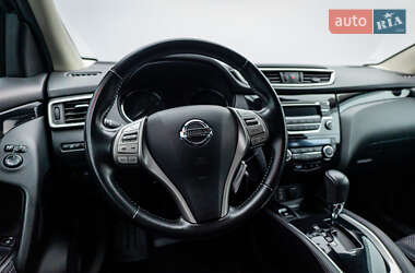 Внедорожник / Кроссовер Nissan Qashqai 2015 в 