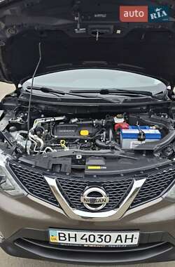 Внедорожник / Кроссовер Nissan Qashqai 2017 в 