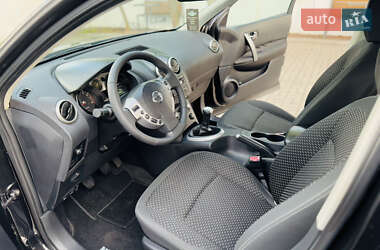 Внедорожник / Кроссовер Nissan Qashqai 2008 в 