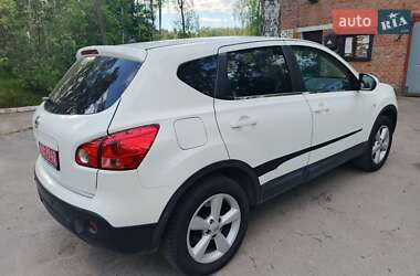 Позашляховик / Кросовер Nissan Qashqai 2009 в 