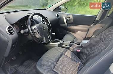 Позашляховик / Кросовер Nissan Qashqai 2009 в 