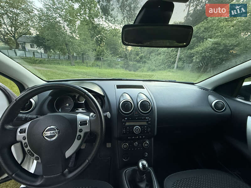 Внедорожник / Кроссовер Nissan Qashqai 2008 в Ивано-Франковске