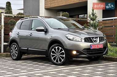 Позашляховик / Кросовер Nissan Qashqai 2013 в Стрию