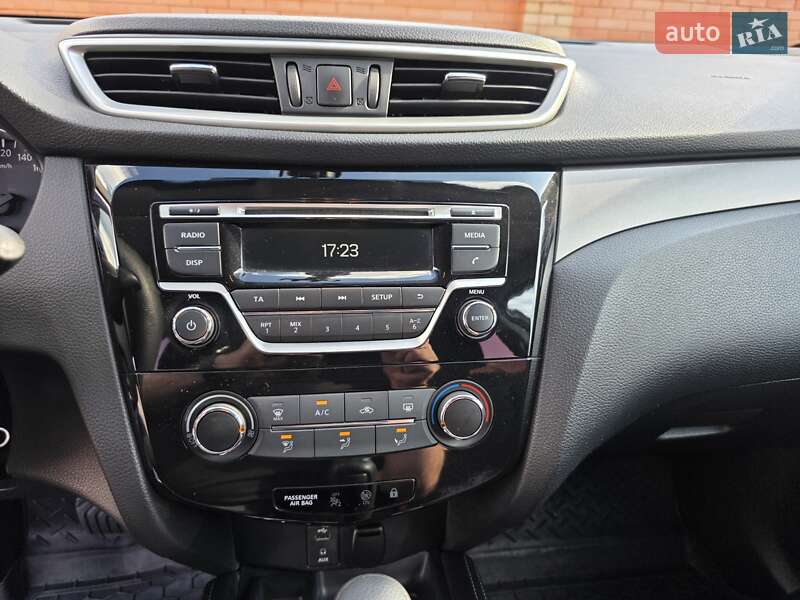 Внедорожник / Кроссовер Nissan Qashqai 2017 в Кривом Роге