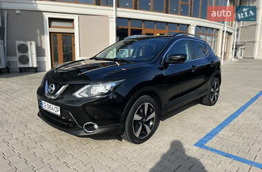 Позашляховик / Кросовер Nissan Qashqai 2015 в Чернівцях