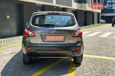 Позашляховик / Кросовер Nissan Qashqai 2012 в 