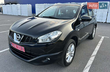 Позашляховик / Кросовер Nissan Qashqai 2013 в 