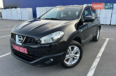 Позашляховик / Кросовер Nissan Qashqai 2013 в 