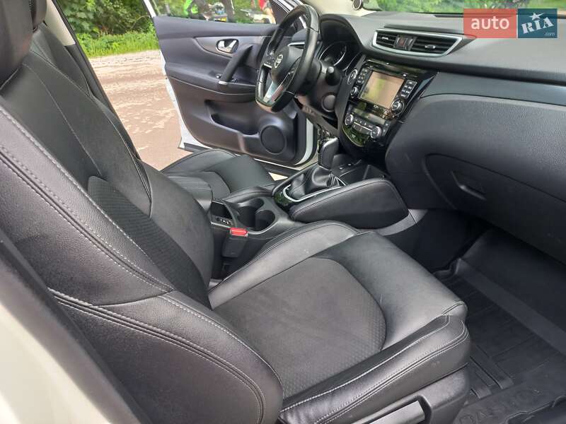 Позашляховик / Кросовер Nissan Qashqai 2019 в Києві