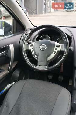 Внедорожник / Кроссовер Nissan Qashqai 2009 в 
