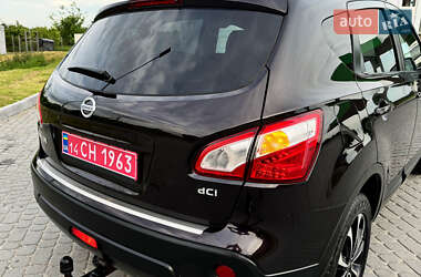 Внедорожник / Кроссовер Nissan Qashqai 2012 в 