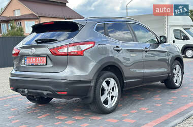 Внедорожник / Кроссовер Nissan Qashqai 2014 в 