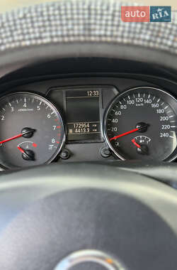 Внедорожник / Кроссовер Nissan Qashqai 2013 в 
