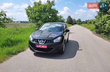 Позашляховик / Кросовер Nissan Qashqai 2013 в Звягелі