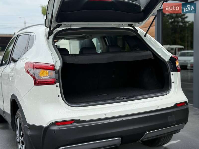 Внедорожник / Кроссовер Nissan Qashqai 2017 в Ровно фото 46 Внедорожник / Кроссовер Nissan Qashqai 2017 в Ровно