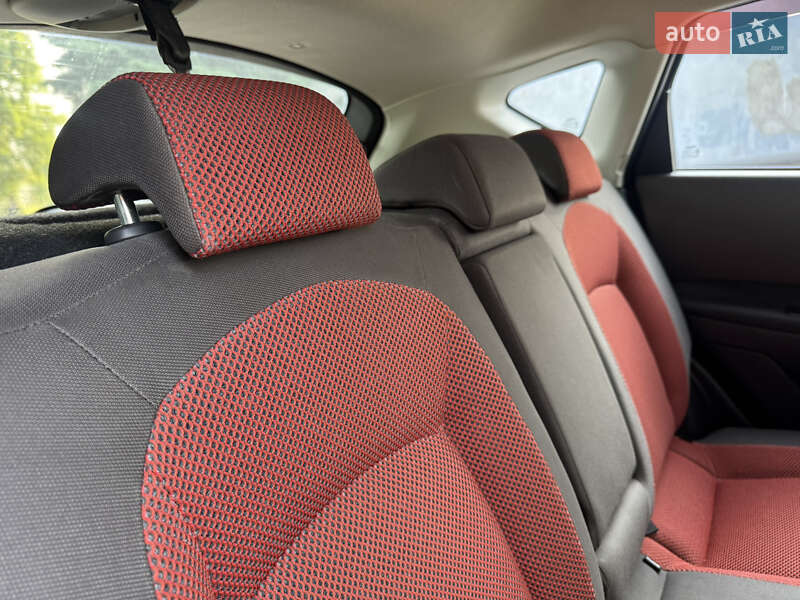 Внедорожник / Кроссовер Nissan Qashqai 2007 в Ровно