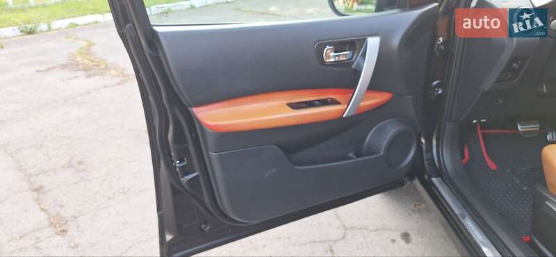 Внедорожник / Кроссовер Nissan Qashqai 2009 в Новоархангельске