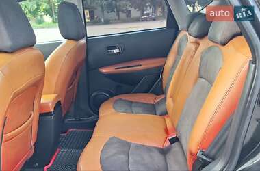 Позашляховик / Кросовер Nissan Qashqai 2009 в 