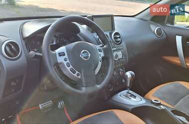 Позашляховик / Кросовер Nissan Qashqai 2009 в 