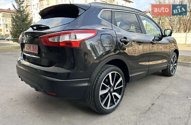 Внедорожник / Кроссовер Nissan Qashqai 2017 в 