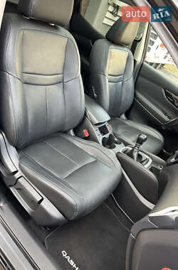 Внедорожник / Кроссовер Nissan Qashqai 2017 в 