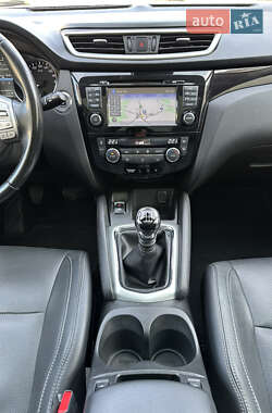 Внедорожник / Кроссовер Nissan Qashqai 2017 в 