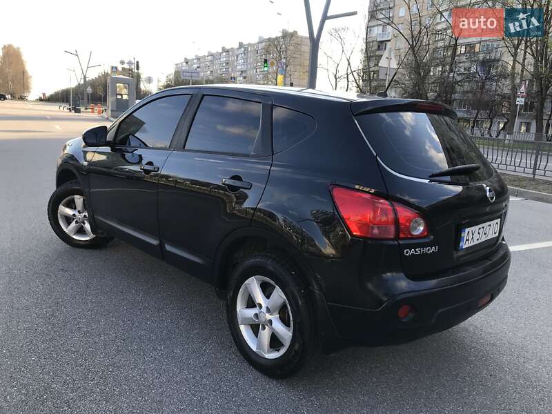 Позашляховик / Кросовер Nissan Qashqai 2008 в Харкові