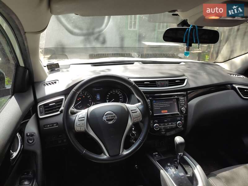 Внедорожник / Кроссовер Nissan Qashqai 2017 в Конотопе