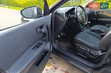 Внедорожник / Кроссовер Nissan Qashqai 2014 в 