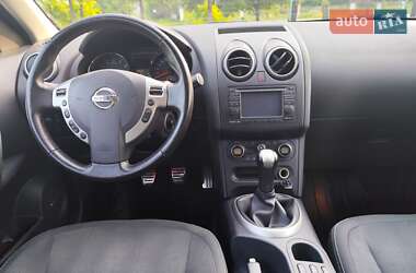 Внедорожник / Кроссовер Nissan Qashqai 2011 в 