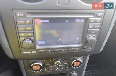 Внедорожник / Кроссовер Nissan Qashqai 2011 в 